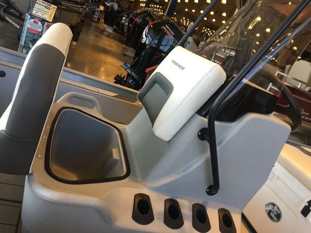 Slide: The Image of Tracker CLASSIC CC 2026 - 20