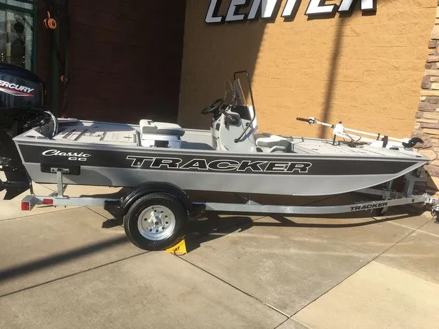 Slide: The Image of Tracker CLASSIC CC 2026 - 27