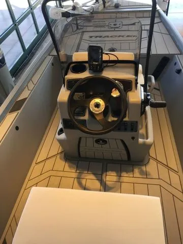 Slide: The Image of Tracker CLASSIC CC 2026 - 6