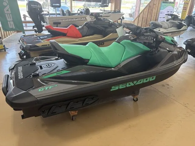 Slide: The Image of Sea-Doo GTI SE 130 2026 - 14