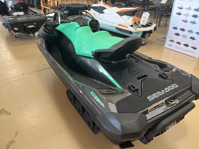 Slide: The Image of Sea-Doo GTI SE 130 2026 - 17