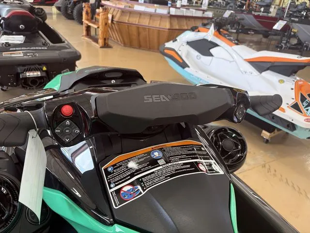 Slide: The Image of Sea-Doo GTI SE 130 2026 - 19