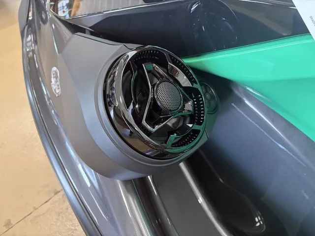 Slide: The Image of Sea-Doo GTI SE 130 2026 - 20