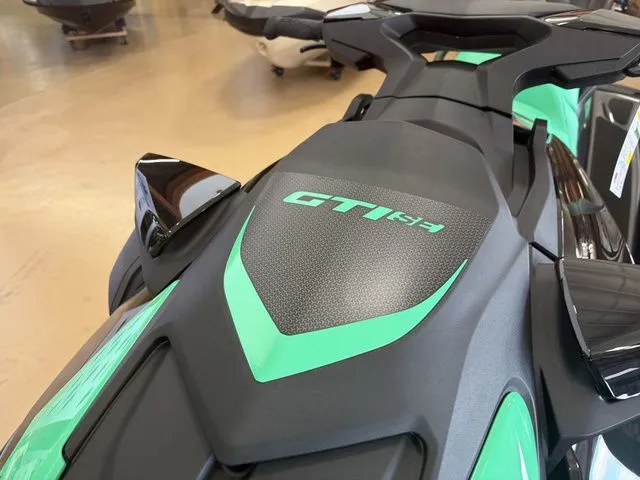 Slide: The Image of Sea-Doo GTI SE 130 2026 - 23