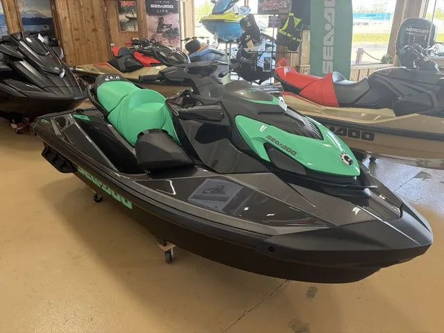 Slide: The Image of Sea-Doo GTI SE 130 2026 - 24