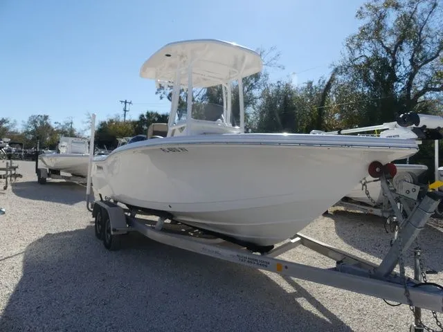 The Image of Tidewater 210 LXF 2019 - 1