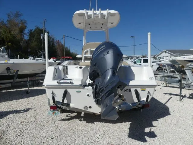 Slide: The Image of Tidewater 210 LXF 2019 - 3