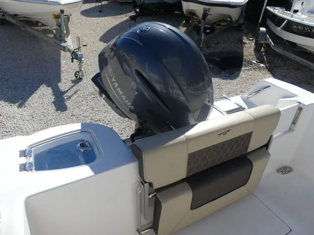 Slide: The Image of Tidewater 210 LXF 2019 - 5