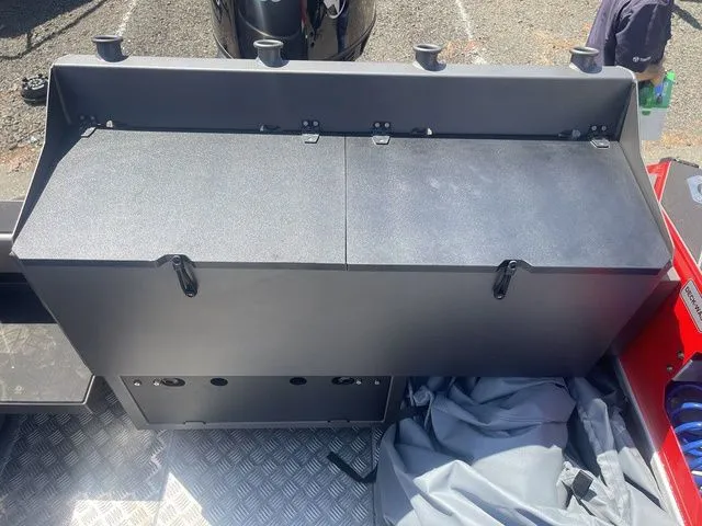 Slide: The Image of Stabi-Craft 2050 Treker 2024 - 23