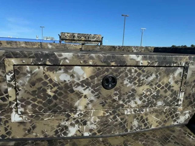 Slide: The Image of Excel Switchblade (OFP) 1864 2025 - 10