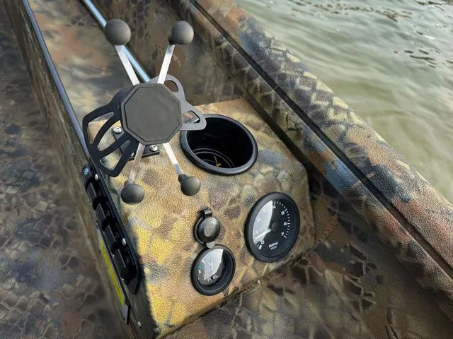 Slide: The Image of Excel Switchblade (OFP) 1864 2025 - 17