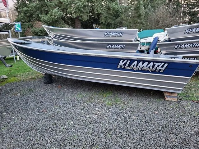 Slide: The Image of Klamath 16 Explorer 2024 - 3