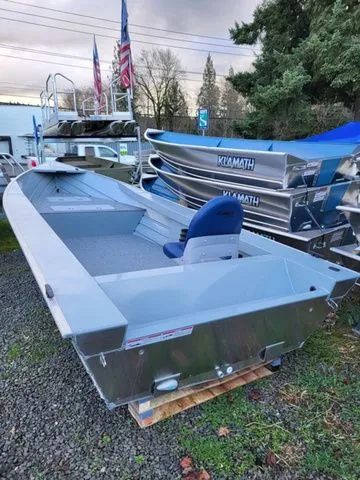 Slide: The Image of Klamath 16 Explorer 2024 - 4