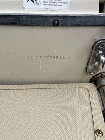 Slide: The Image of Triumph 191 Fish 2004 - 3