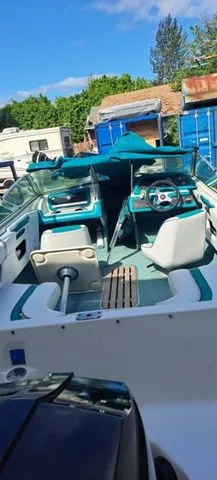 Slide: The Image of Sea Ray 180 Bowrider 1990 - 5