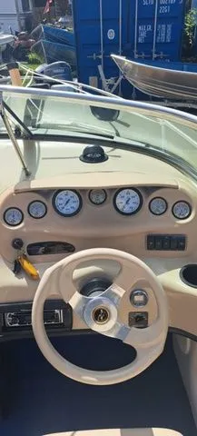 Slide: The Image of Sea Ray 190 1998 - 5