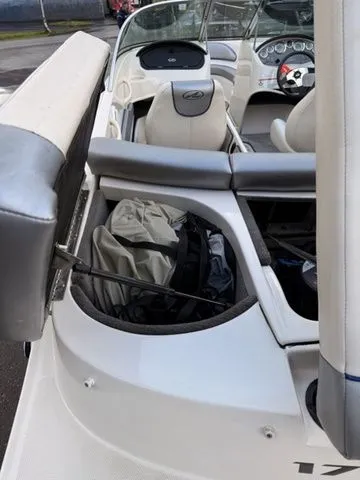 Slide: The Image of Sea Ray 175 Sport 2010 - 20