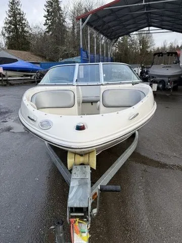 Slide: The Image of Sea Ray 175 Sport 2010 - 7