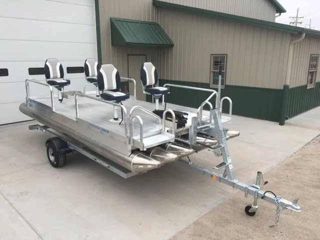 Slide: The Image of Hotwoods Pontoons Aluma Sport 716 2026 - 6