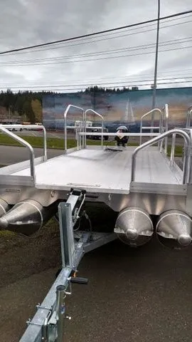 Slide: The Image of Hotwoods Pontoons Aluma Sport 615 2026 - 5
