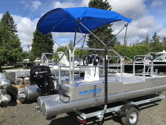 The Image of Hotwood's Aluma Sport 716 Center Console 2026 - 1