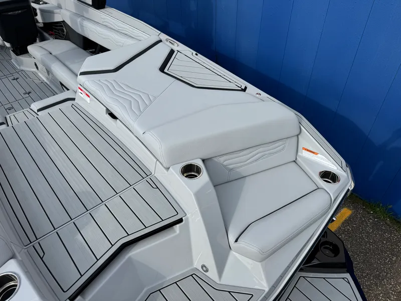 Slide: The Image of Nautique G25SUPER AIR 2026 - 10