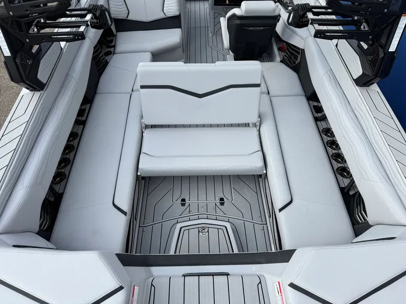 Slide: The Image of Nautique G25SUPER AIR 2026 - 17