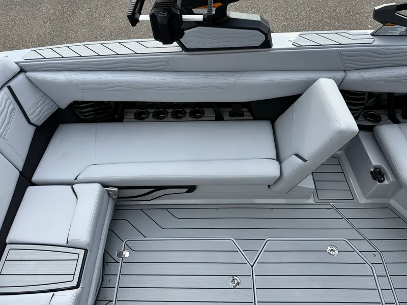 Slide: The Image of Nautique G25SUPER AIR 2026 - 30