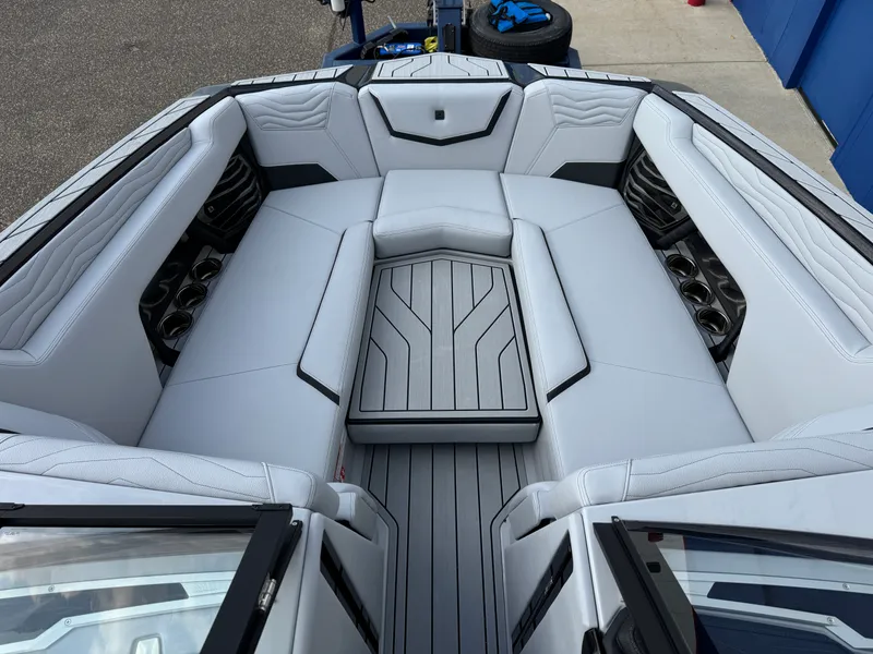 Slide: The Image of Nautique G25SUPER AIR 2026 - 48
