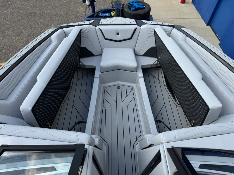 Slide: The Image of Nautique G25SUPER AIR 2026 - 50