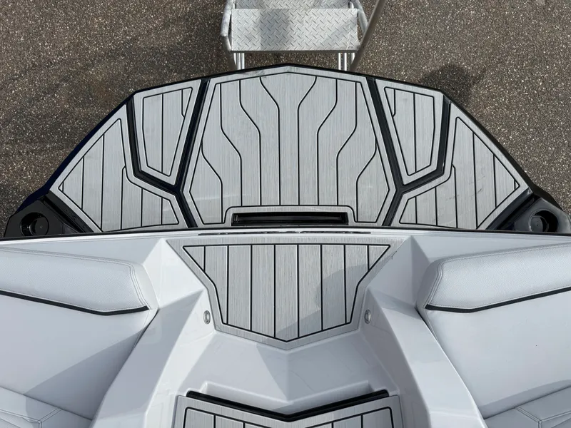 Slide: The Image of Nautique G25SUPER AIR 2026 - 6