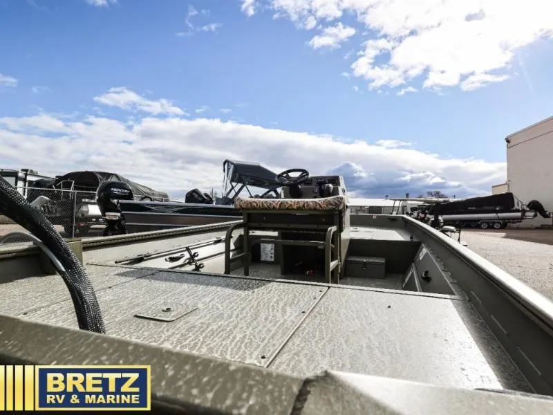 Slide: The Image of Roughneck RX1870 Pathfinder 2026 - 14