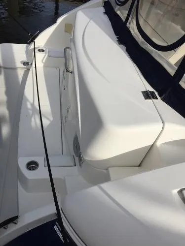 Slide: The Image of Cruisers Yachts Sea 500 or 520 Express 2005 - 2