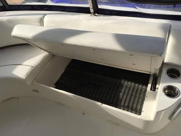 Slide: The Image of Cruisers Yachts Sea 500 or 520 Express 2005 - 5