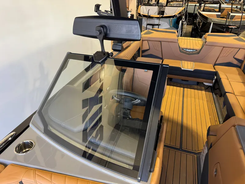 Slide: The Image of Nautique Super Air Nautique S23 2026 - 21