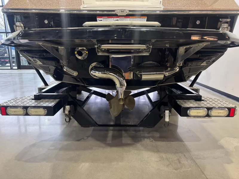 Slide: The Image of Nautique Super Air Nautique G25 2018 - 7