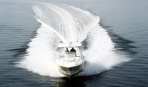 Slide: The Image of Boston Whaler 320 Outrage Cuddy Cabin 2008 - 7