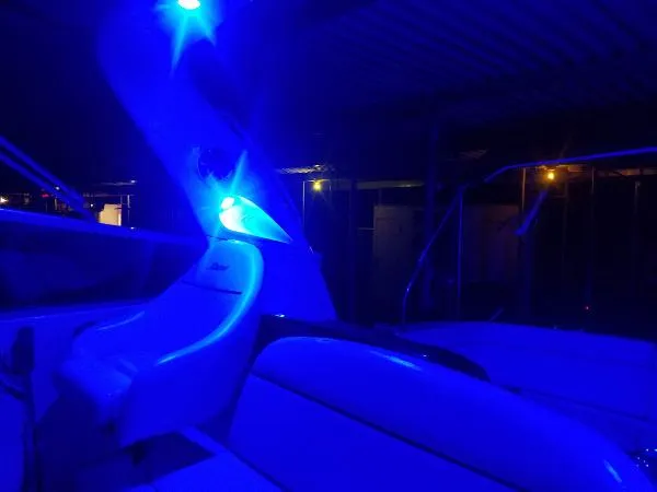 Slide: The Image of Rinker 410 Express Cruiser 2004 - 5