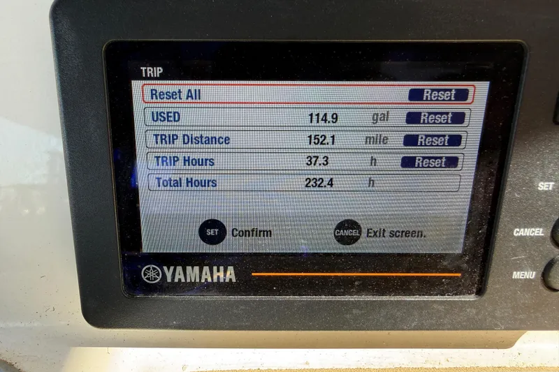 Slide: The Image of Yamaha display showing trip data for 2021 Sea Fox 248 Commander boat. - 14