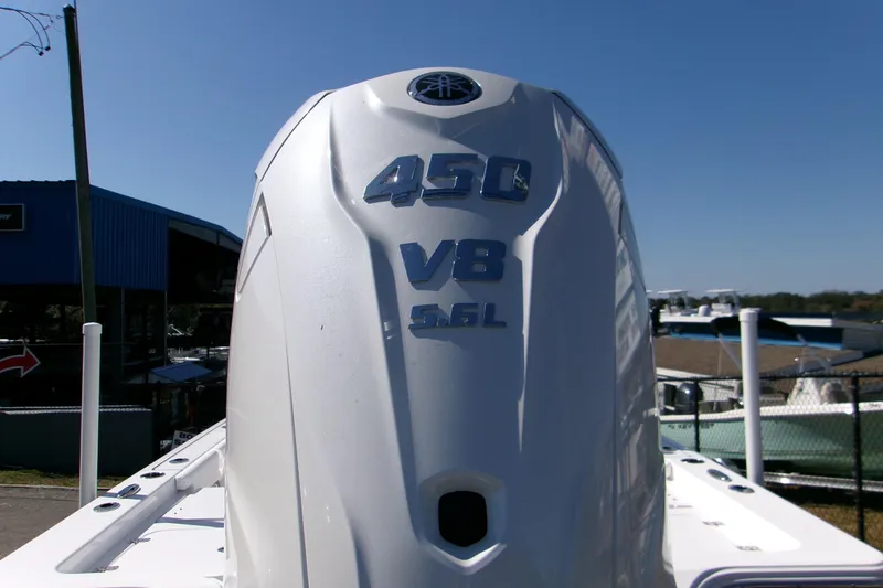 Slide: The Image of 2026 Sportsman Masters 267OE Bay Boat with 450 V8 5.6L engine. - 5