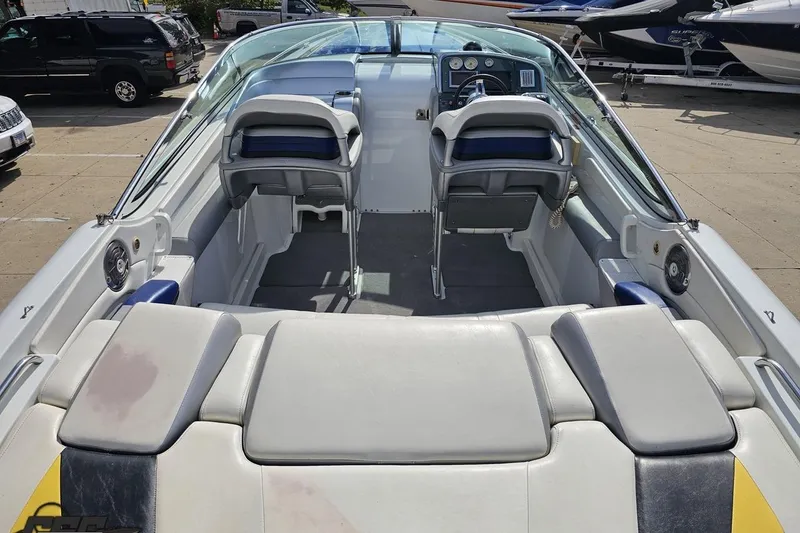 Slide: The Image of 2009 Formula 353 FASTech boat interior with dual seats and dashboard view. - 45
