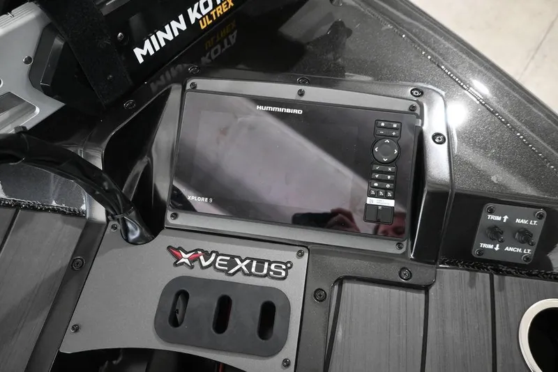 Slide: The Image of 2026 Vexus AVX 1880c boat dashboard with Humminbird Xplore 9 and Minn Kota Ultrex. - 8
