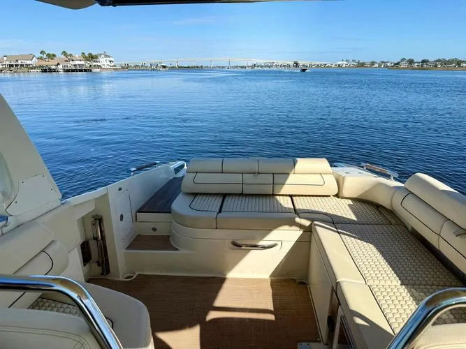 Slide: The Image of 2020 Chris-craft Launch 31 Gt - Image 10 - 10