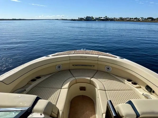 Slide: The Image of 2020 Chris-craft Launch 31 Gt - Image 22 - 22