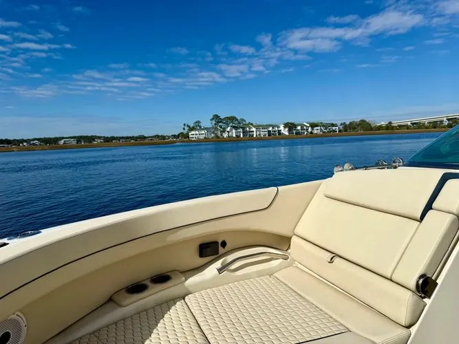 Slide: The Image of 2020 Chris-craft Launch 31 Gt - Image 25 - 25