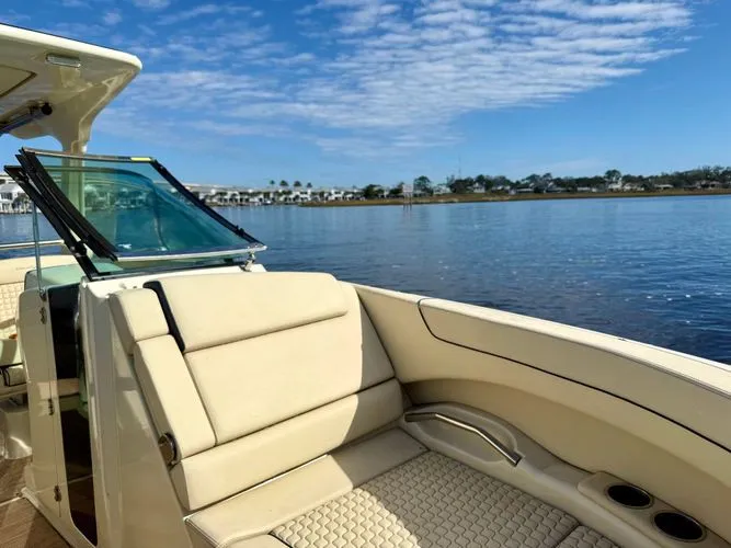 Slide: The Image of 2020 Chris-craft Launch 31 Gt - Image 26 - 26