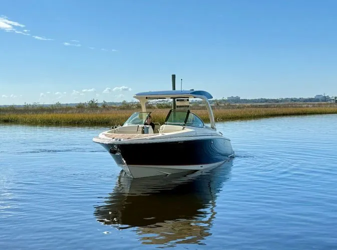 Slide: The Image of 2020 Chris-craft Launch 31 Gt - Image 3 - 3