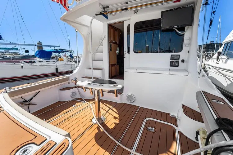 Slide: The Image of 2006 Luhrs Convertible - Image 13 - 13