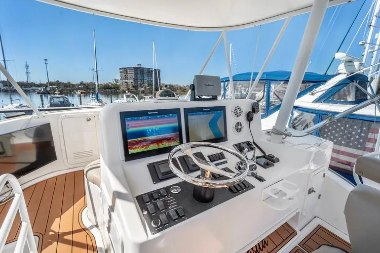 Slide: The Image of 2006 Luhrs Convertible - Image 32 - 32