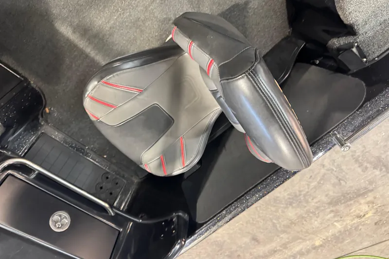 Slide: The Image of 2020 Nitro ZV21 boat interior with black and red seat design. - 5